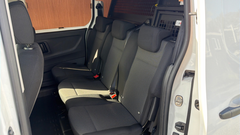 Peugeot Partner Long Diesel 850 1.5 BlueHDi 100 Professional Premium Crew Van